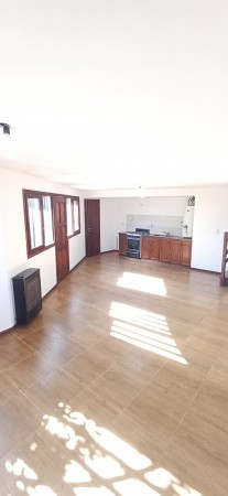 Duplex 4 ambientes zona Mundialista