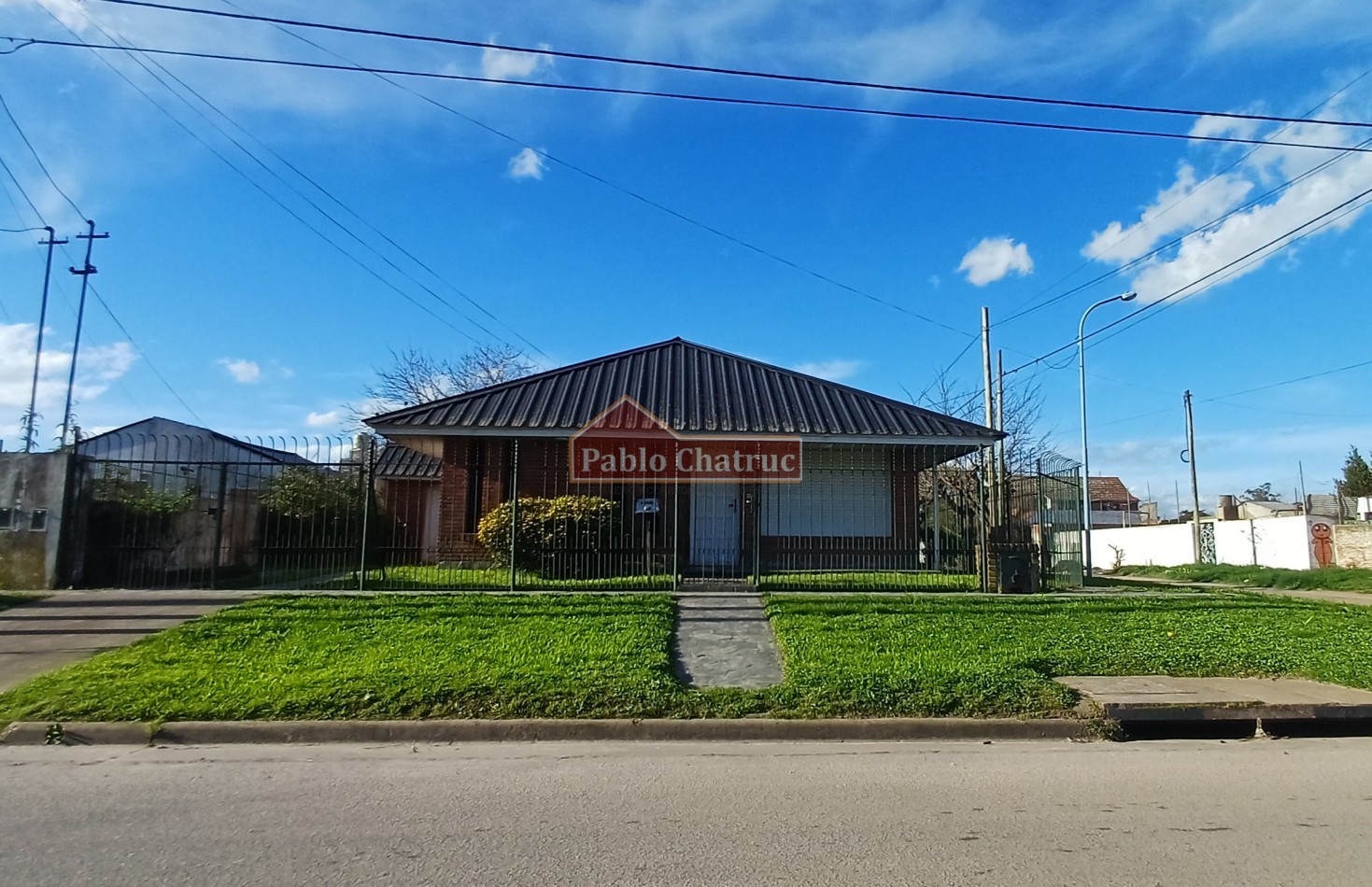 VENTA 3 AMB CON AMPLIO PARQUE